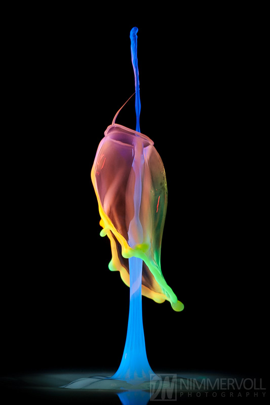 Fluoreszierender Wassertropfen